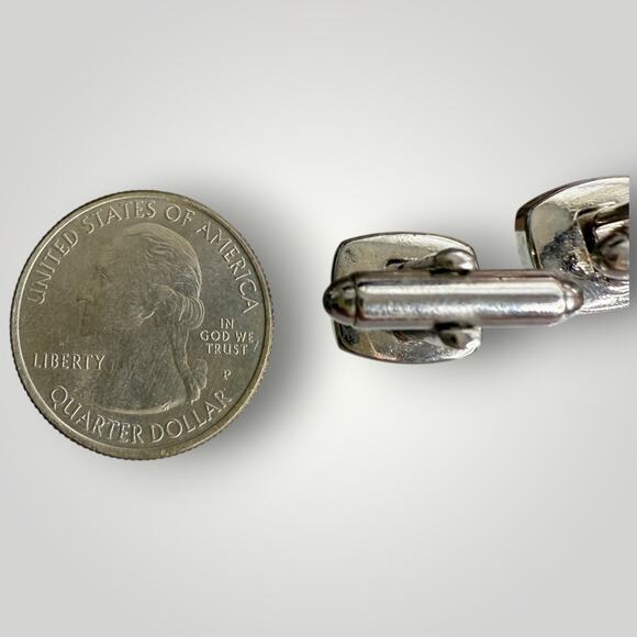 Dolce & Gabbana Men’s Logo Cufflinks - Picture 4 of 4